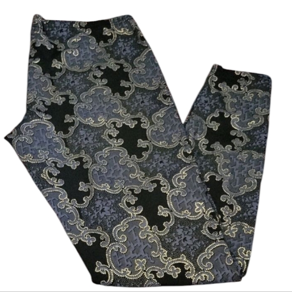 Black and Gold Patterned Leggings - Picture 1 of 3